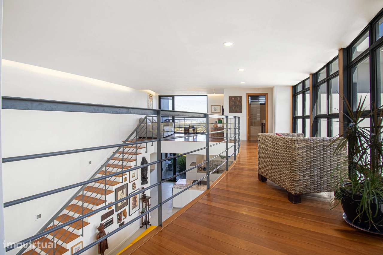 Quinta na Arrábida com moradia T5 de 364 m2 em lote de 13 520 m2 Onde-31