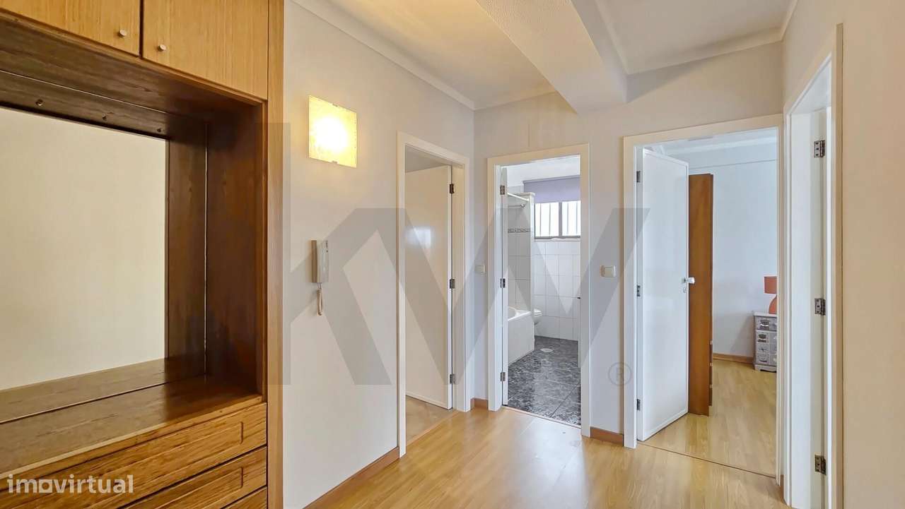Apartamento T3 renovado no centro de Albergaria-26