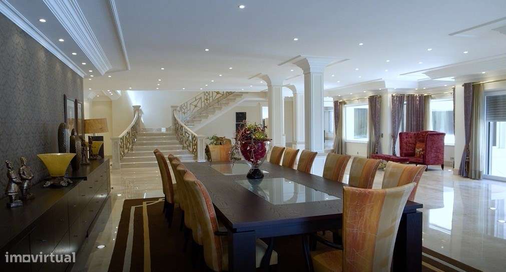 Villa exclusiva com vista para a serra de Sintra - Várzea de Sintra, S-15