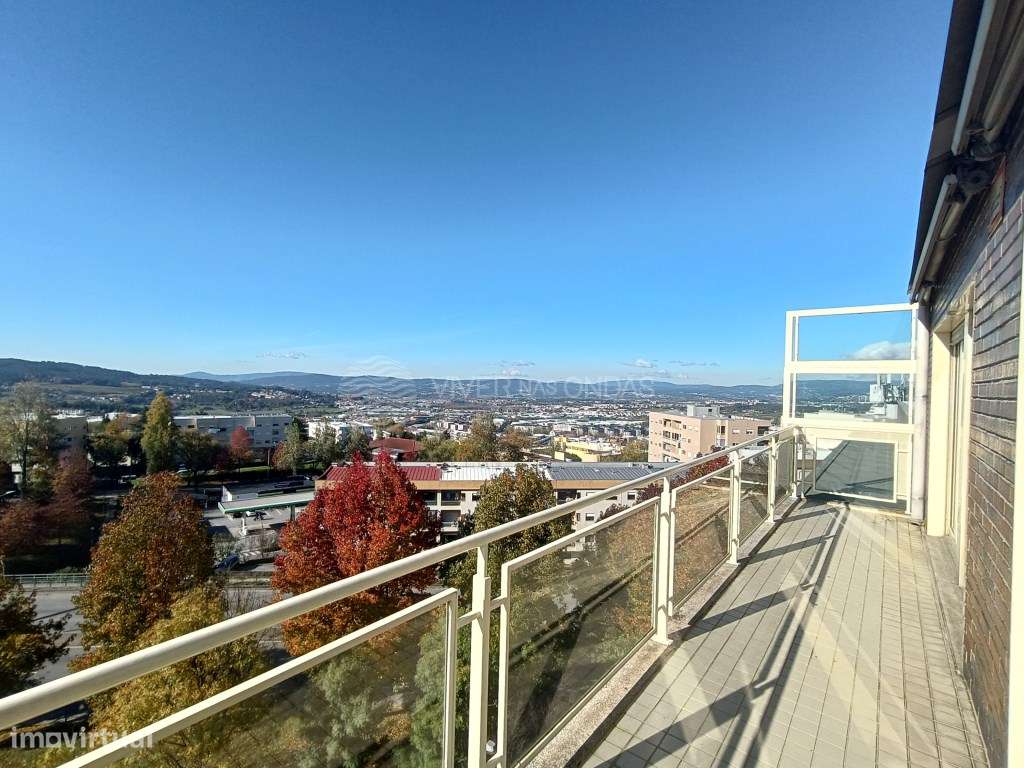 T3 mesmo no Centro de Braga - Último Andar com Vista e Grande Garagem - Grande imagem: 5/47