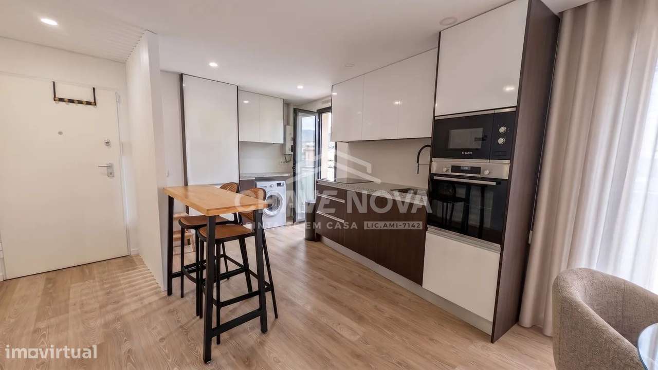 Apartamento T3 c/ Terraço (77.35m2) e Garagem Box em Mafamude-19