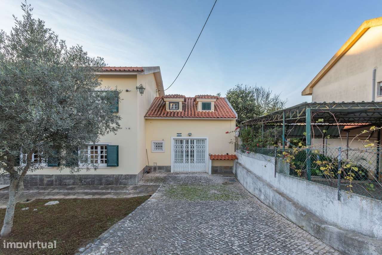 Moradia T4 em Algueirão-Mem Martins-49