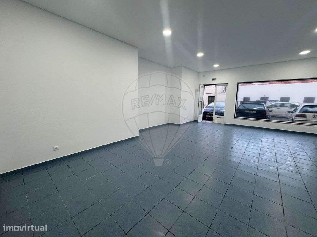 Loja  para arrendamento - Grande imagem: 5/13