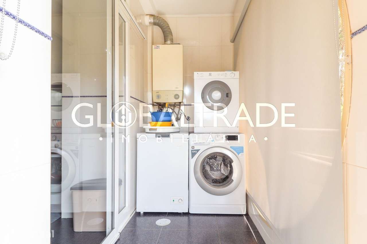 Apartamento T2 Renovado em Rio Tinto-22