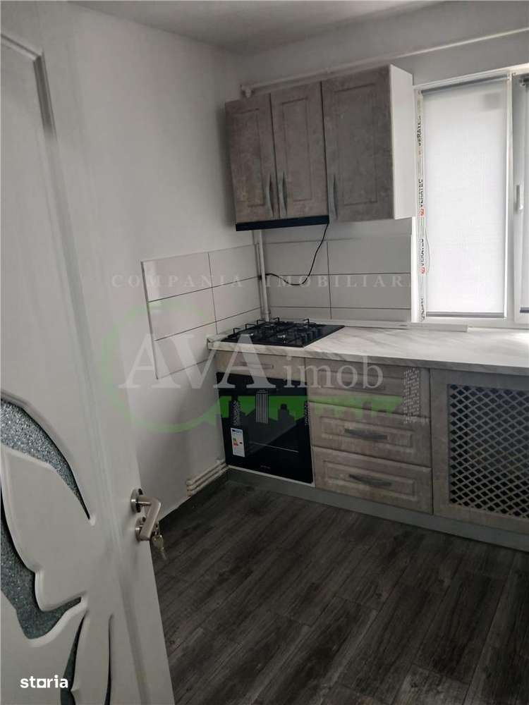 Apartament 2 camere renovat, zona Orizont-Bacau-2