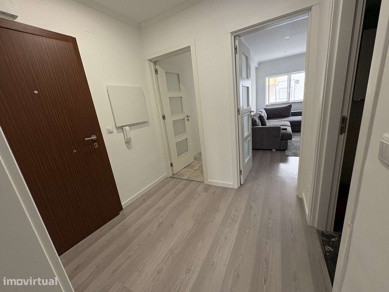 Apartamento T2 totalmente remodelado! A apenas 50 metros do ALDI.-16