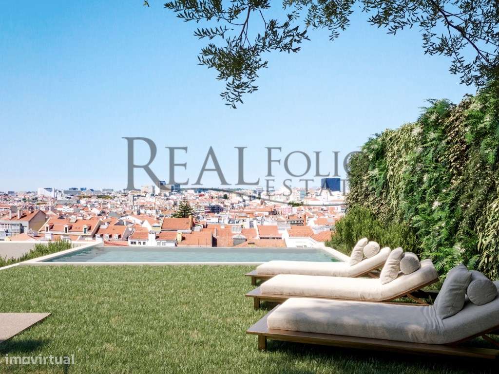 Apartamento T2 com varanda numa das zonas mais desejadas de Lisboa - Grande imagem: 2/37