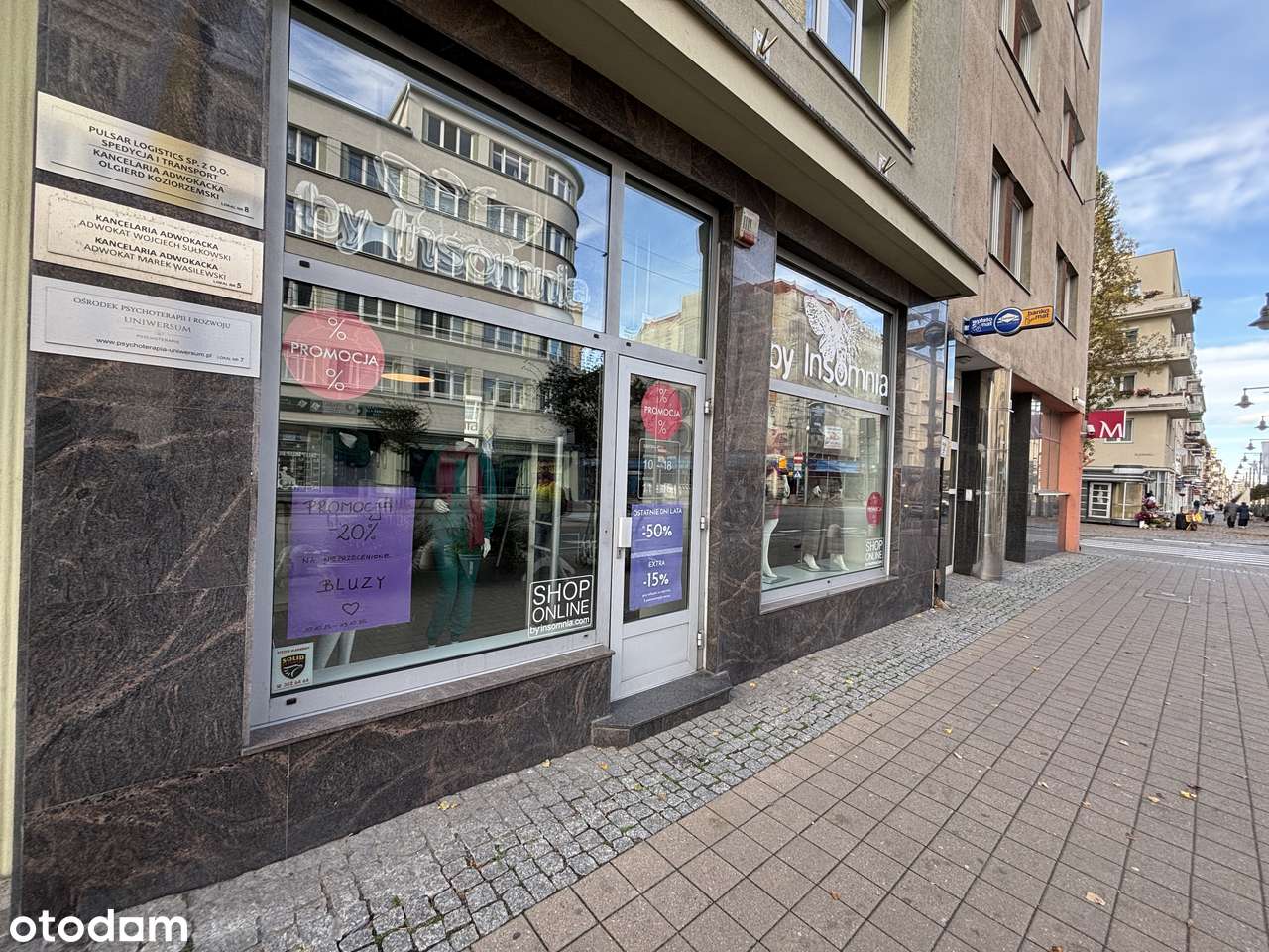 Reprezentacyjny wysoki lokal z dużymi witrynami.Świętojańska 104A - Pełny obrazek: 2/8