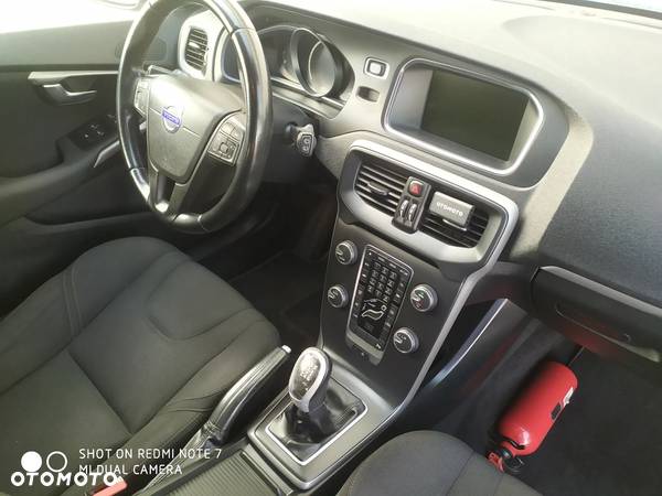 Volvo V40 CC D2 Summum - 9