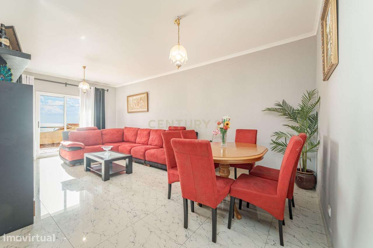 Apartamento T2 com vista mar-Atalaia, Caniço-16