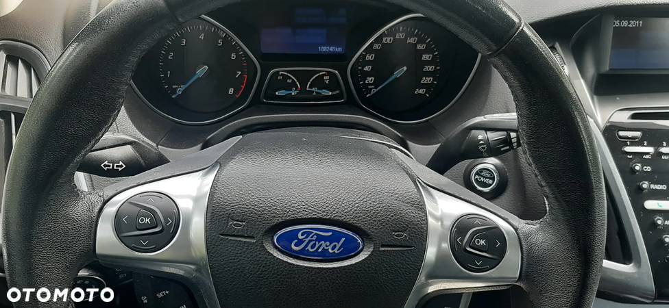 Ford Focus 1.6 Titanium - 10