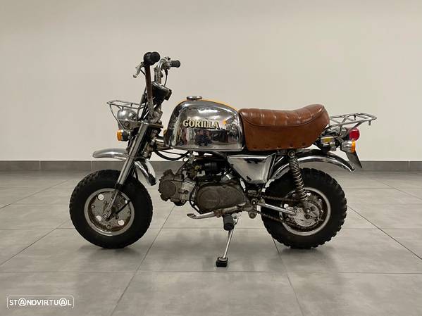 Honda Z 50 GORILLA CHROME EDITION - 2