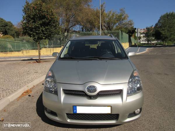 Toyota Corolla Verso 2.2 D-4D Sol - 2