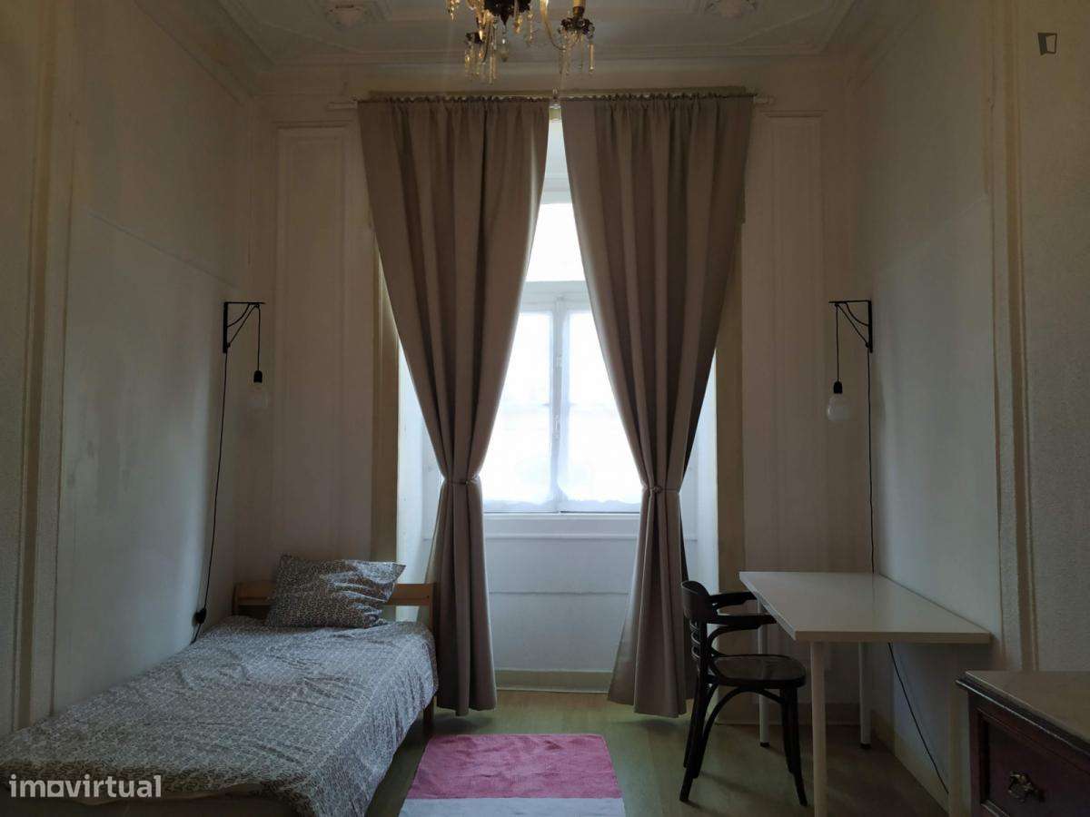 Quarto - localizado em Baixa Lisbon - Grande imagem: 5/6
