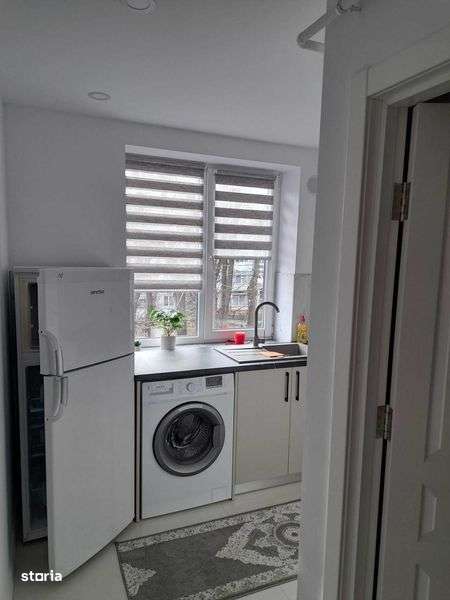 Inchiriez garsoniera - Imagine principală: 4/6