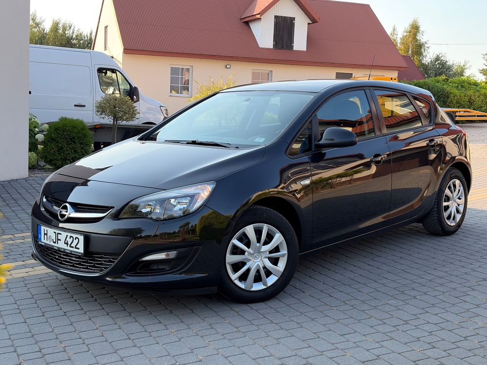 Opel Astra J (2009-2019) 1.4 Turbo Style 2014
