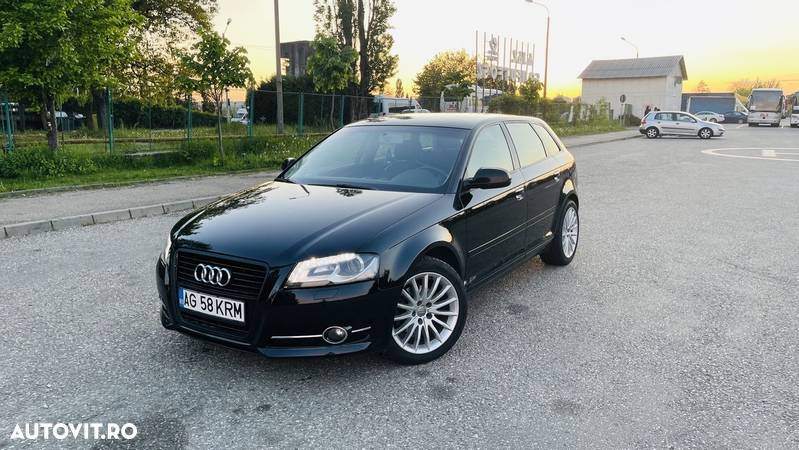 Audi A3 2.0 TDI Sportback DPF S tronic S line Sportpaket - 1