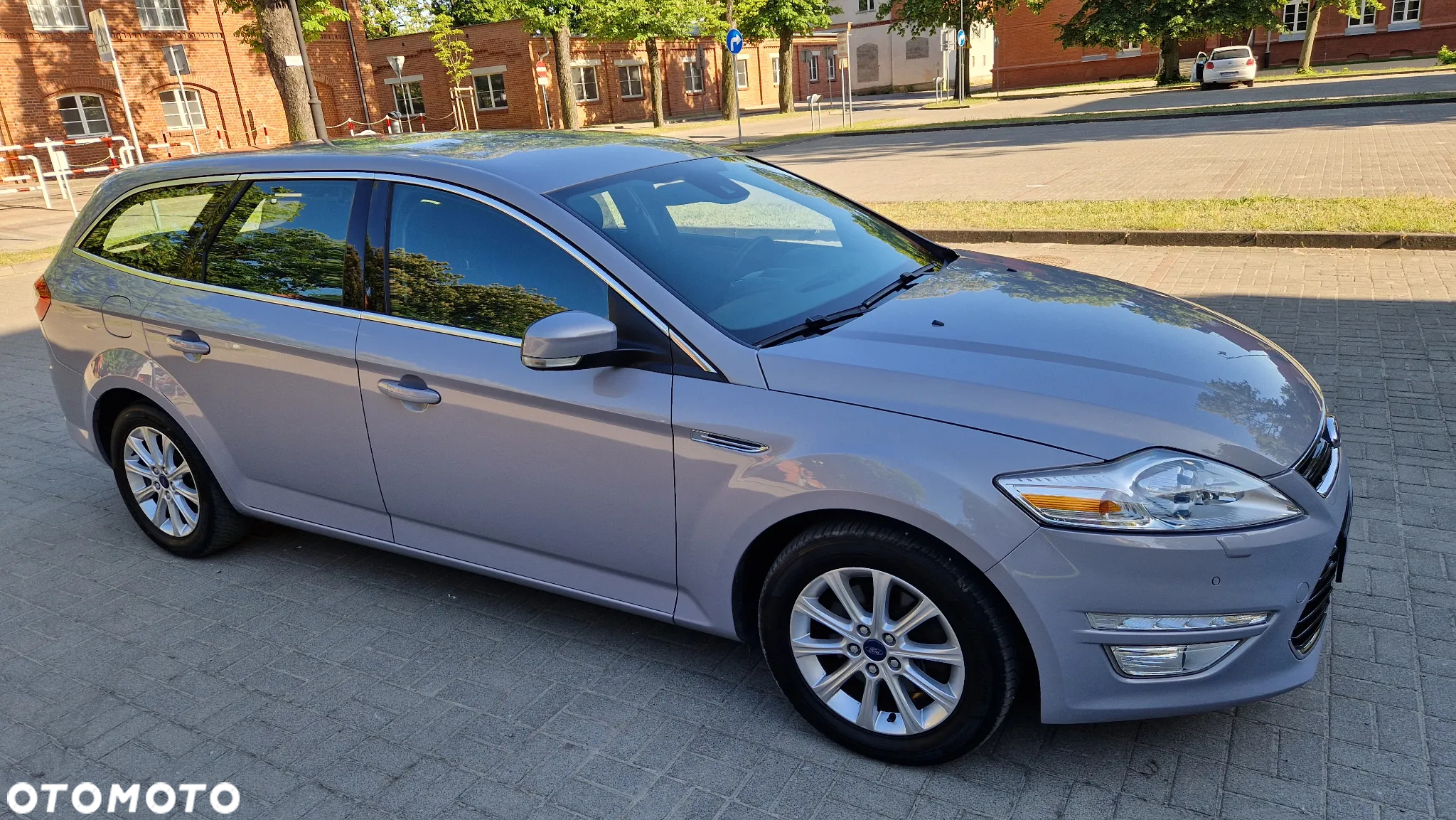 Ford Mondeo 2.0 TDCi Titanium - 14