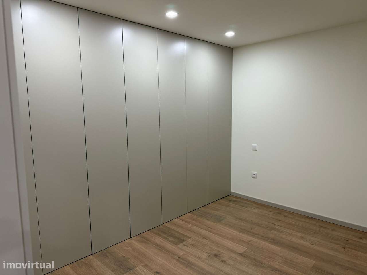 Apartameto t3 novo e moderno a 100 mts da praia - Grande imagem: 5/32