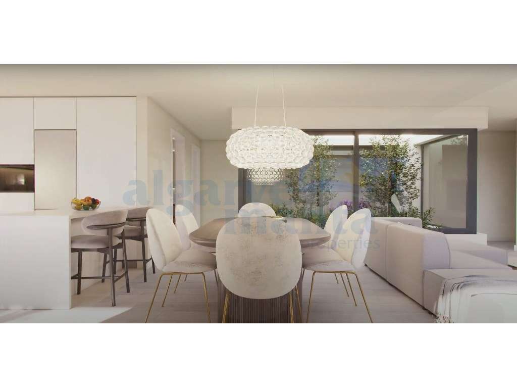 Moderno Apartamento T2 com Terraço, Piscina e Garagem em Cabanas de... - Grande imagem: 1/15