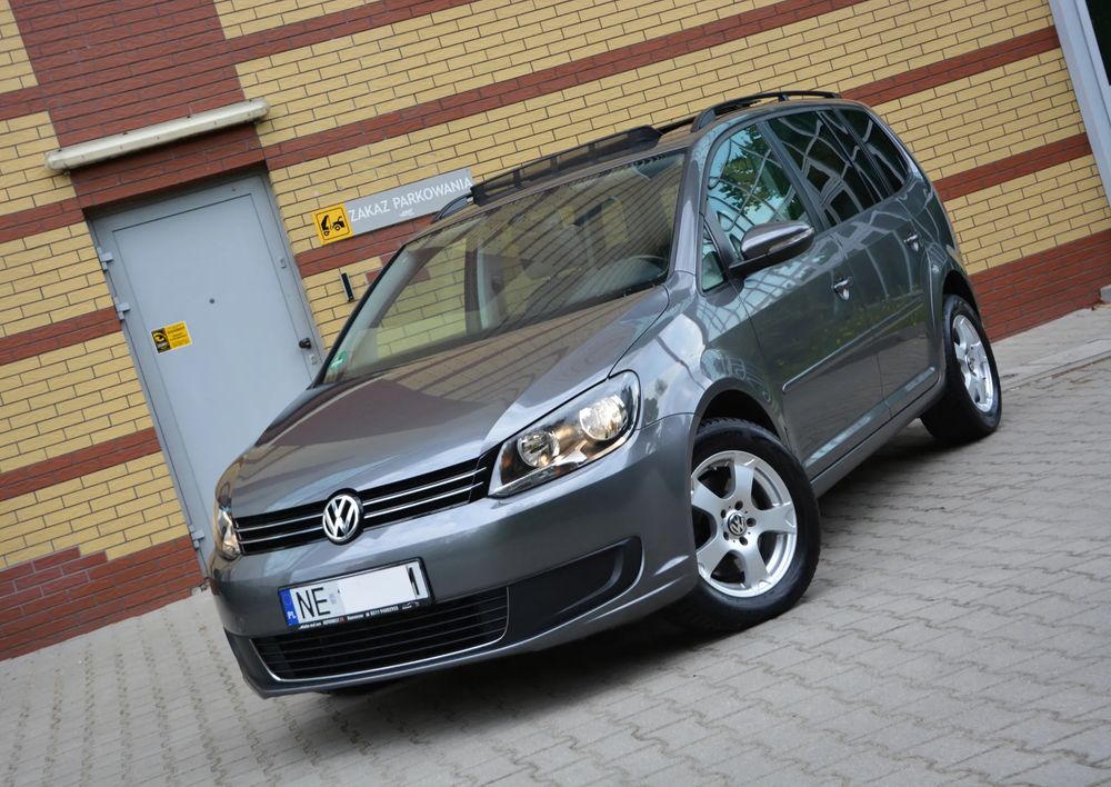 Volkswagen Touran II 2.0 TDI DPF BlueMotion Technology Comfortline 2013