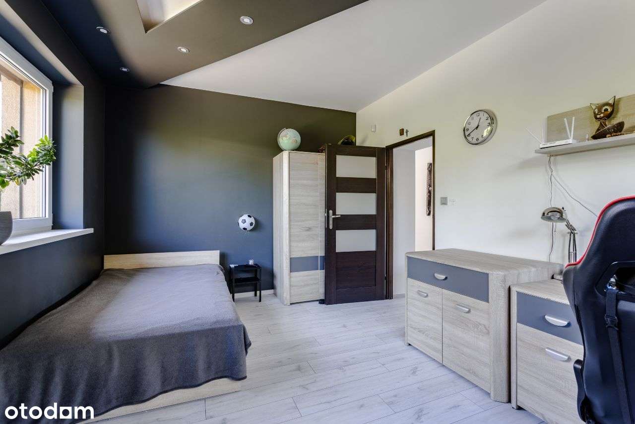 Duży dom z ogromnym ogrodem w pięknej okolicy-14