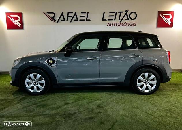 MINI Countryman Cooper SE ALL4 Auto - 11