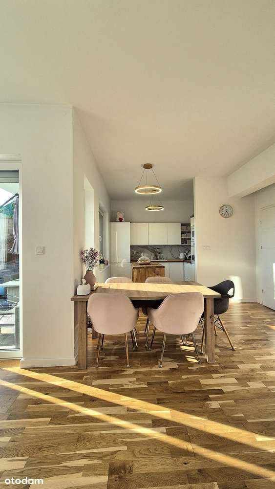 Idealny dla rodziny, gotowy do zamieszkania z 2021r.-1