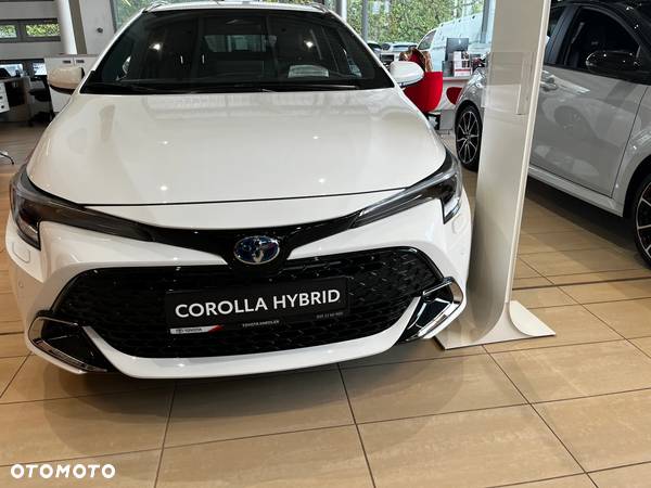 Toyota Corolla - 12