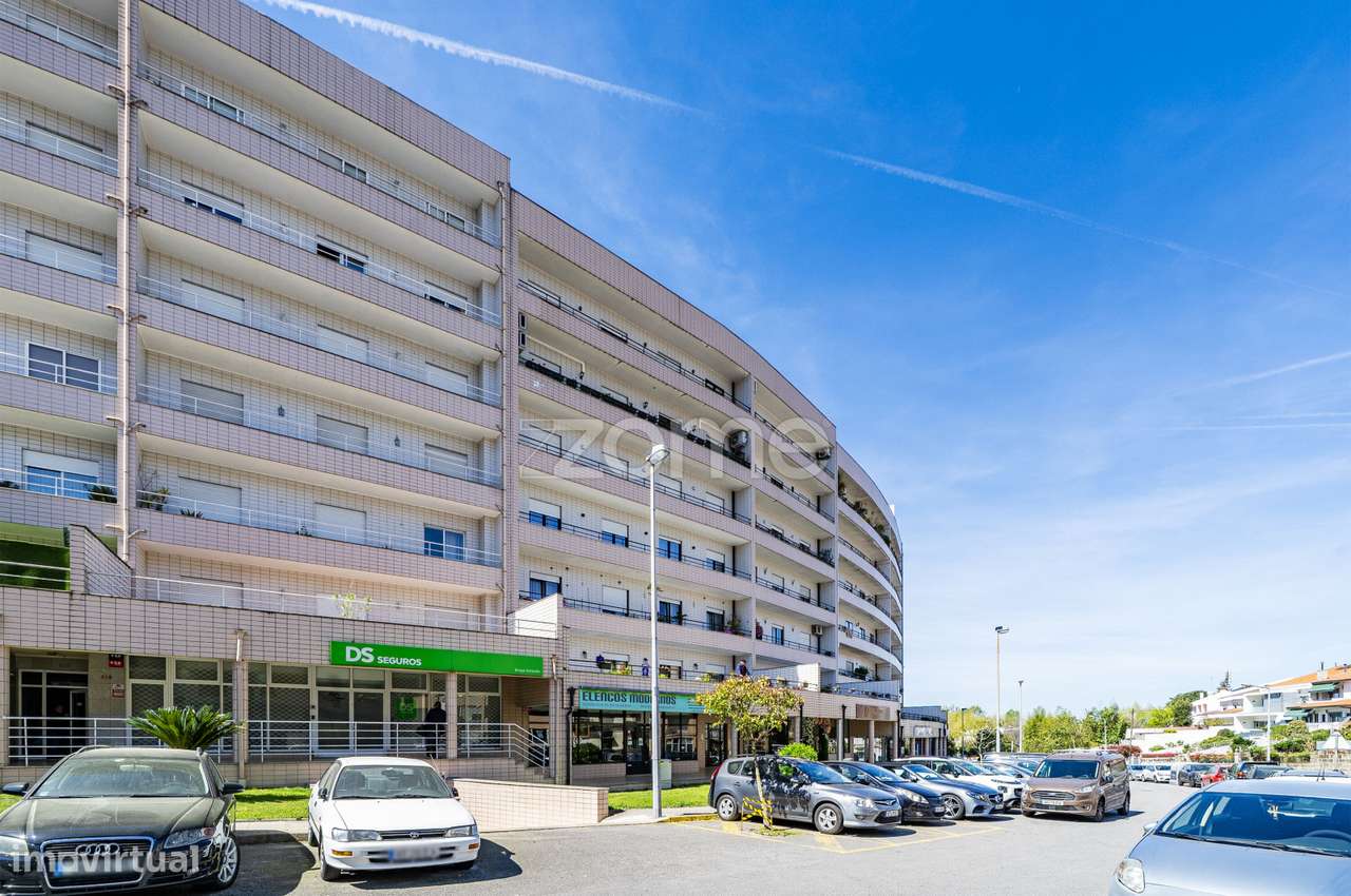 Apartamento T4 na Rua Costa Gomes, Maximinos, Braga - Grande imagem: 2/35