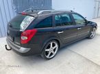 Dezmembrez Renault Laguna 2 2.2 DCI 2002 Combi - 4