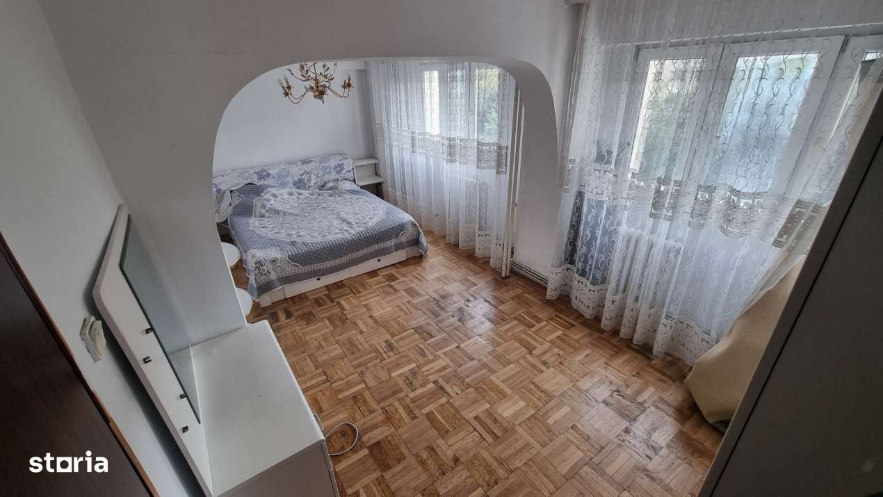 Apartament 4 Camere | Etaj 5/10 | 2 Bai | 2 Balcoane | Decomandat - Imagine principală: 5/14