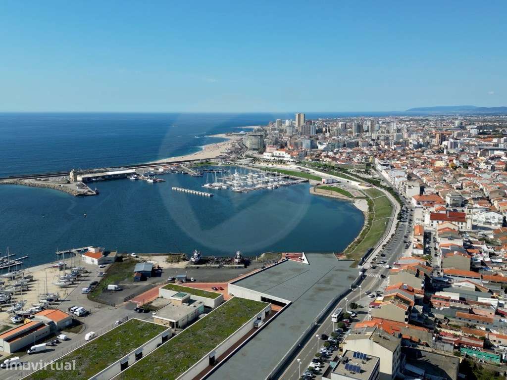 T2 NOVO no Último Piso em 1ª Linha de Mar c/ Terraço em Vila do Conde-20
