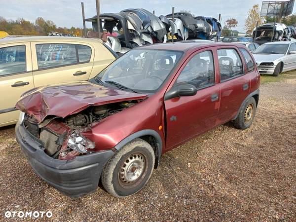 Opel Corsa B 1.2 wszystkie części - 1