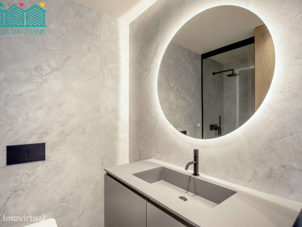 Moradia T5+1 com Piscina em Cascais-35