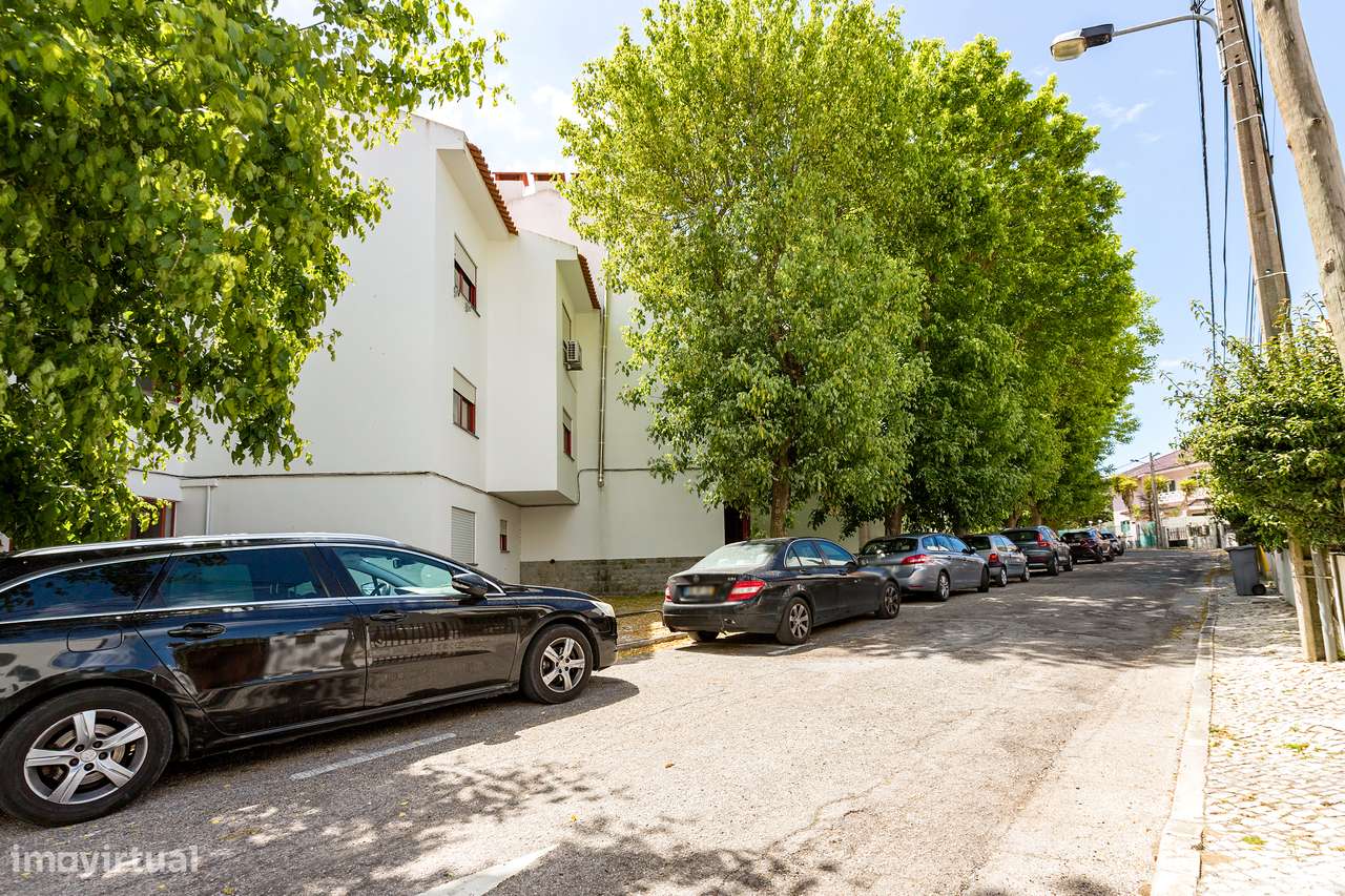 Apartamento T1, Funchalinho-13