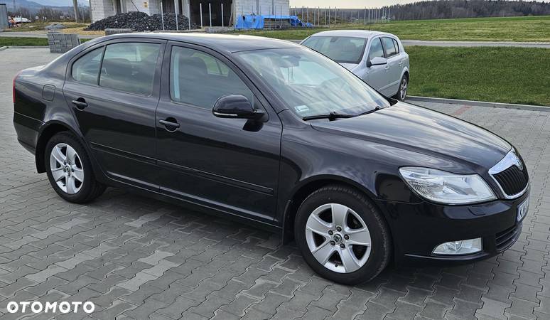 Skoda Octavia 2.0 TDI Ambiente - 3