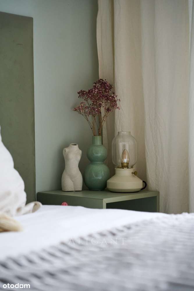 Klimatyczne 2 pokoje * 50 m² * oddzielna kuchnia*-7