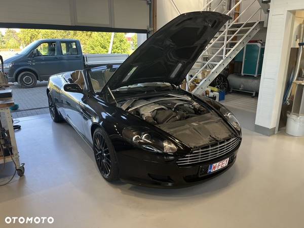 Aston Martin DB9 - 26