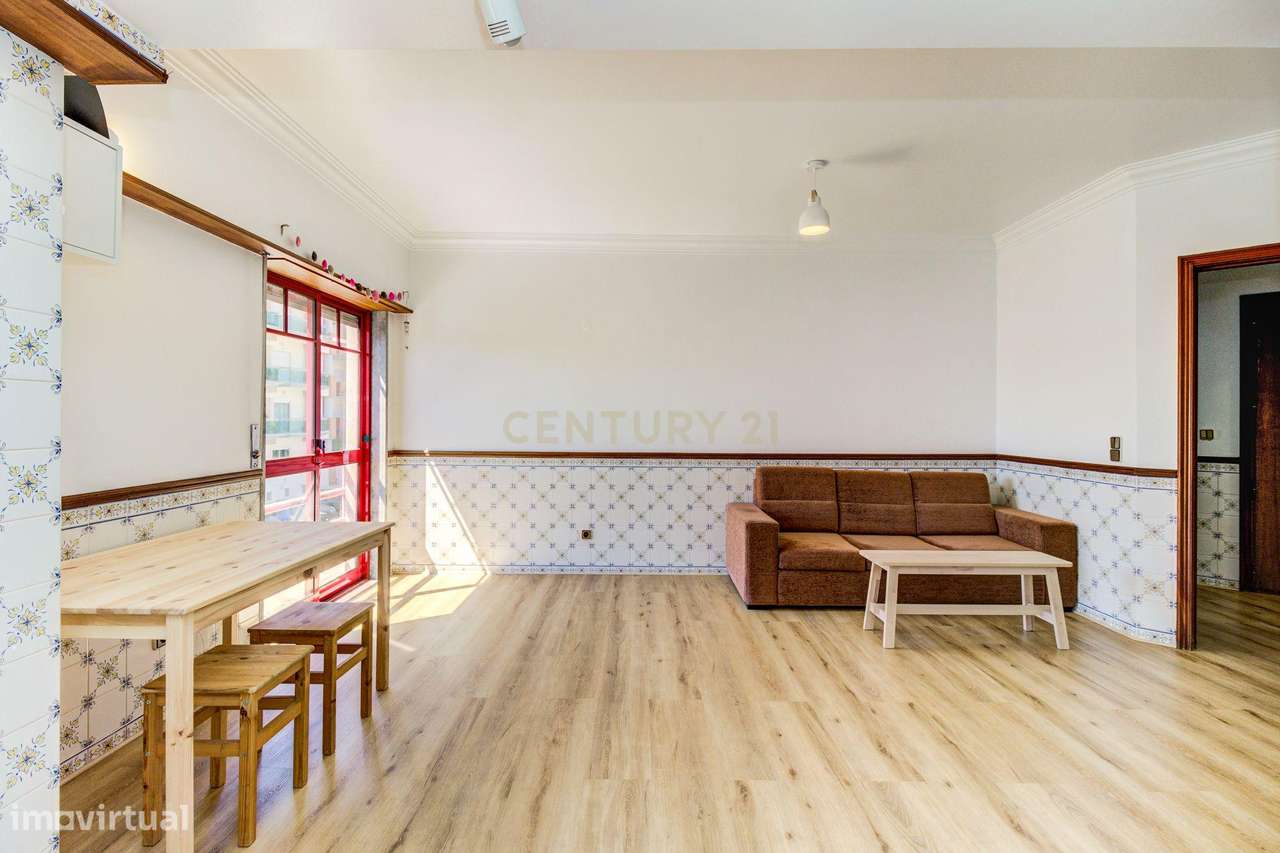 Arrendamento de Curta Duração (7 Meses), na Costa da Caparica, Almada - Grande imagem: 2/16