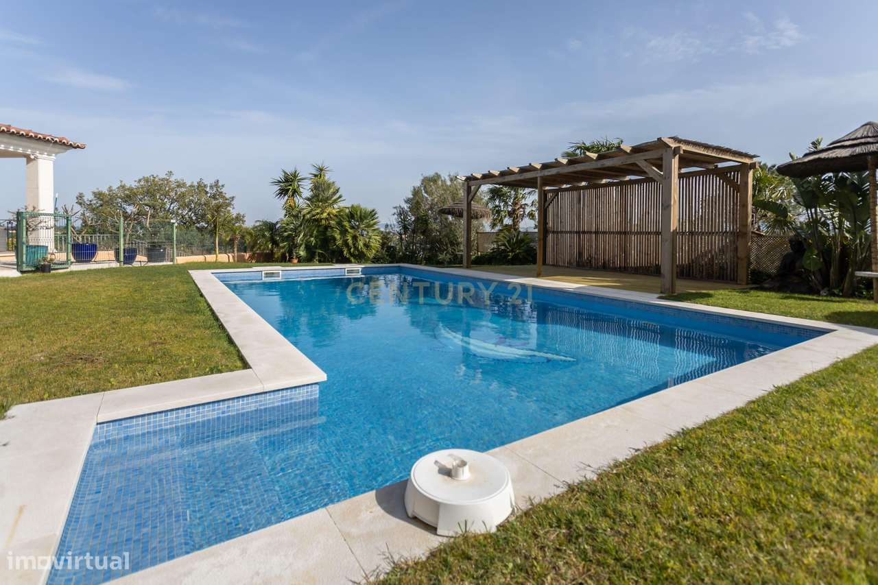 Moradia de Excelência em Vila Alegre | Fernão Ferro com Vista PANORAMI-18