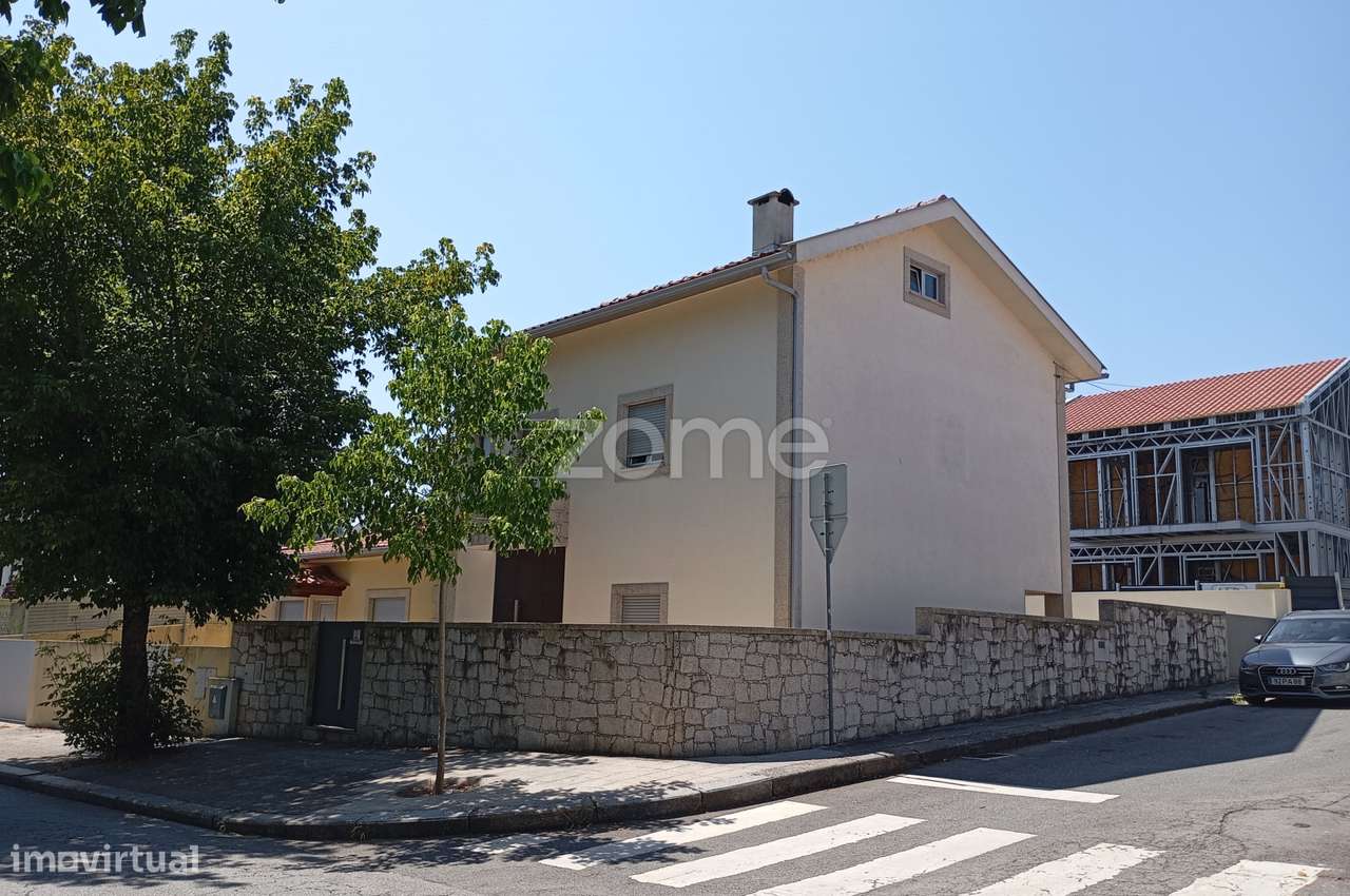 Moradia T3 S.Vitor Braga - Grande imagem: 3/43