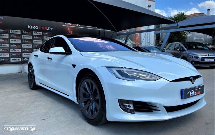 Tesla Model S 100D - 1