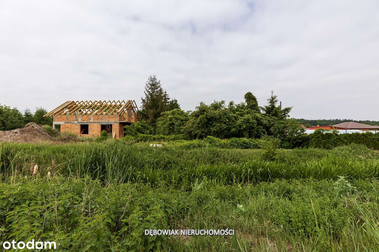 Obszerna działka budowlana blisko Kani-6