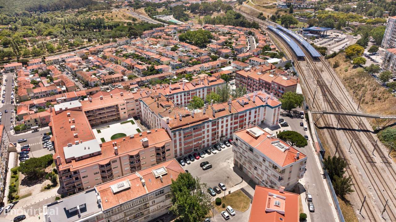 Apartamento T3 com Excelente Localização | Espaço | Luz | Centralidade-12