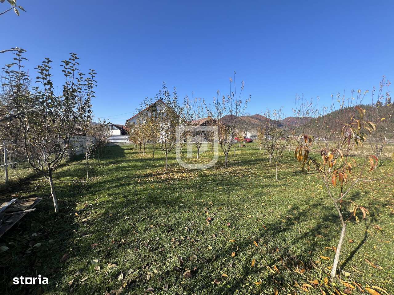 Casa lux de vanzare in Bucsoaia | Gura Humorului-10