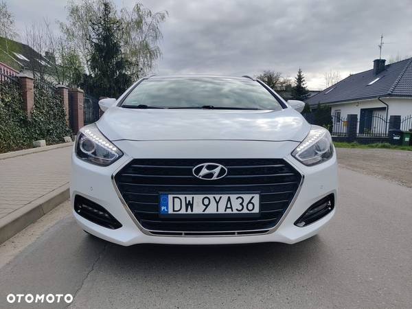 Hyundai i40 - 12