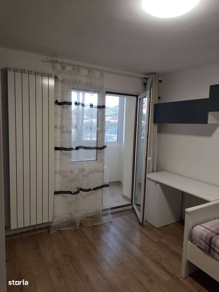 Apartament de vanzare 4 camere 70 mp zona Manastur Parang-5