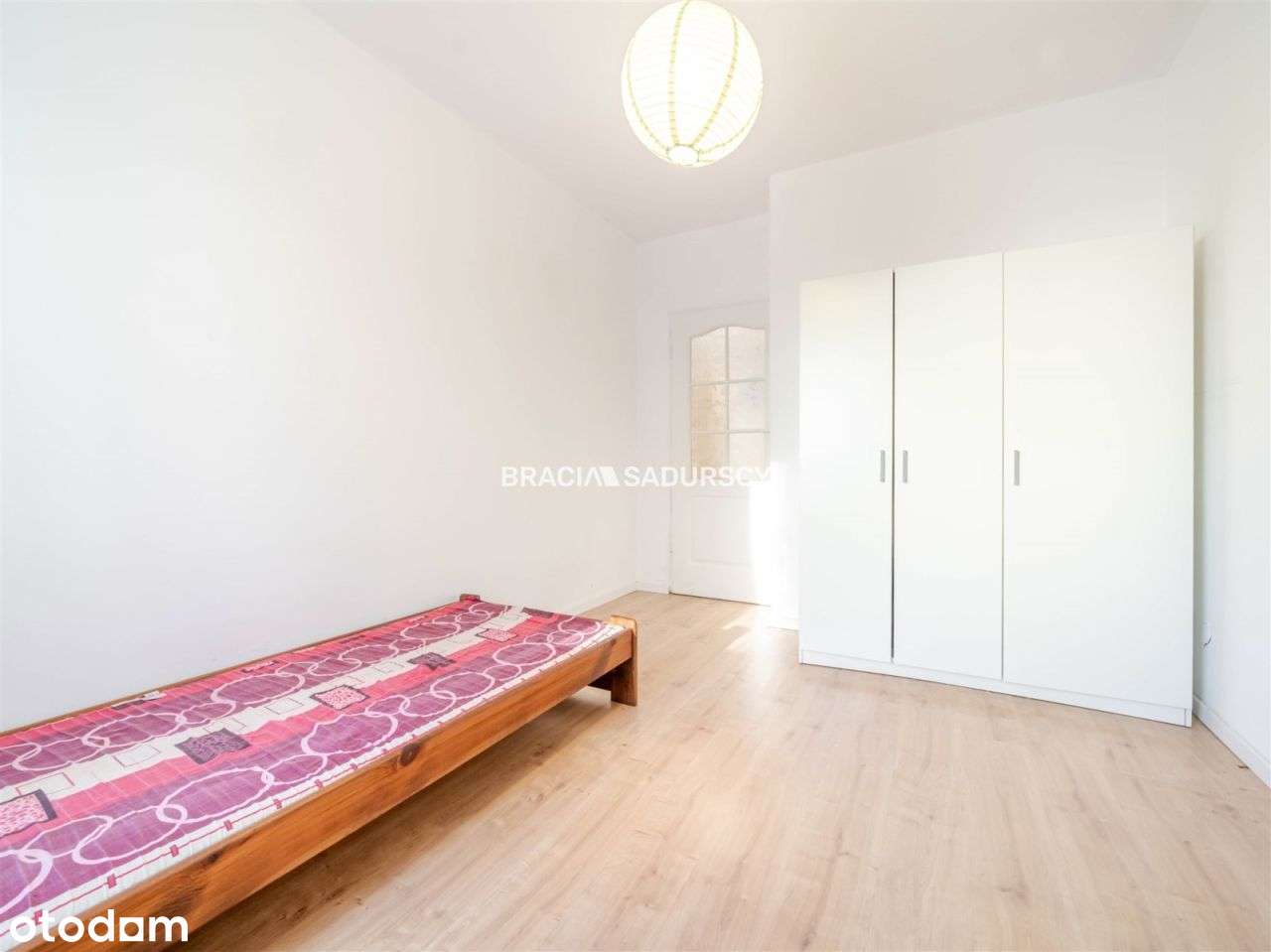 64m2 4 pok+ os kuchnia balkon Bronowice-8