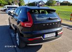 Volvo XC 40 T3 Momentum Core - 3